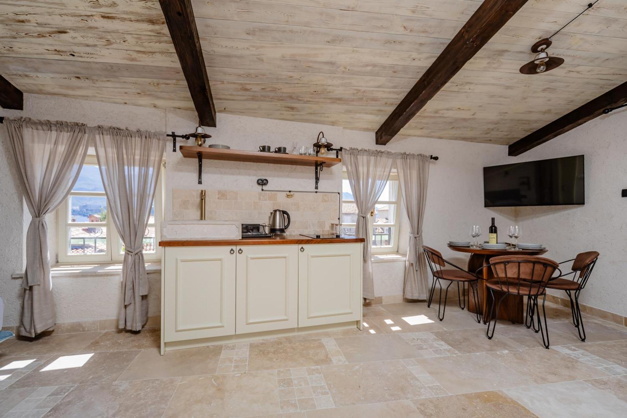 Casa Di Mino Old Town Apartment Budva Bagian luar foto