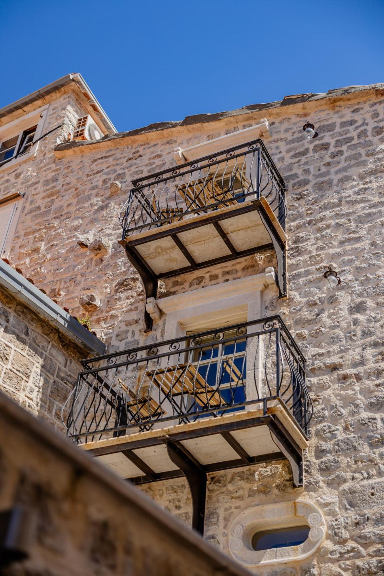 Casa Di Mino Old Town Apartment Budva Bagian luar foto